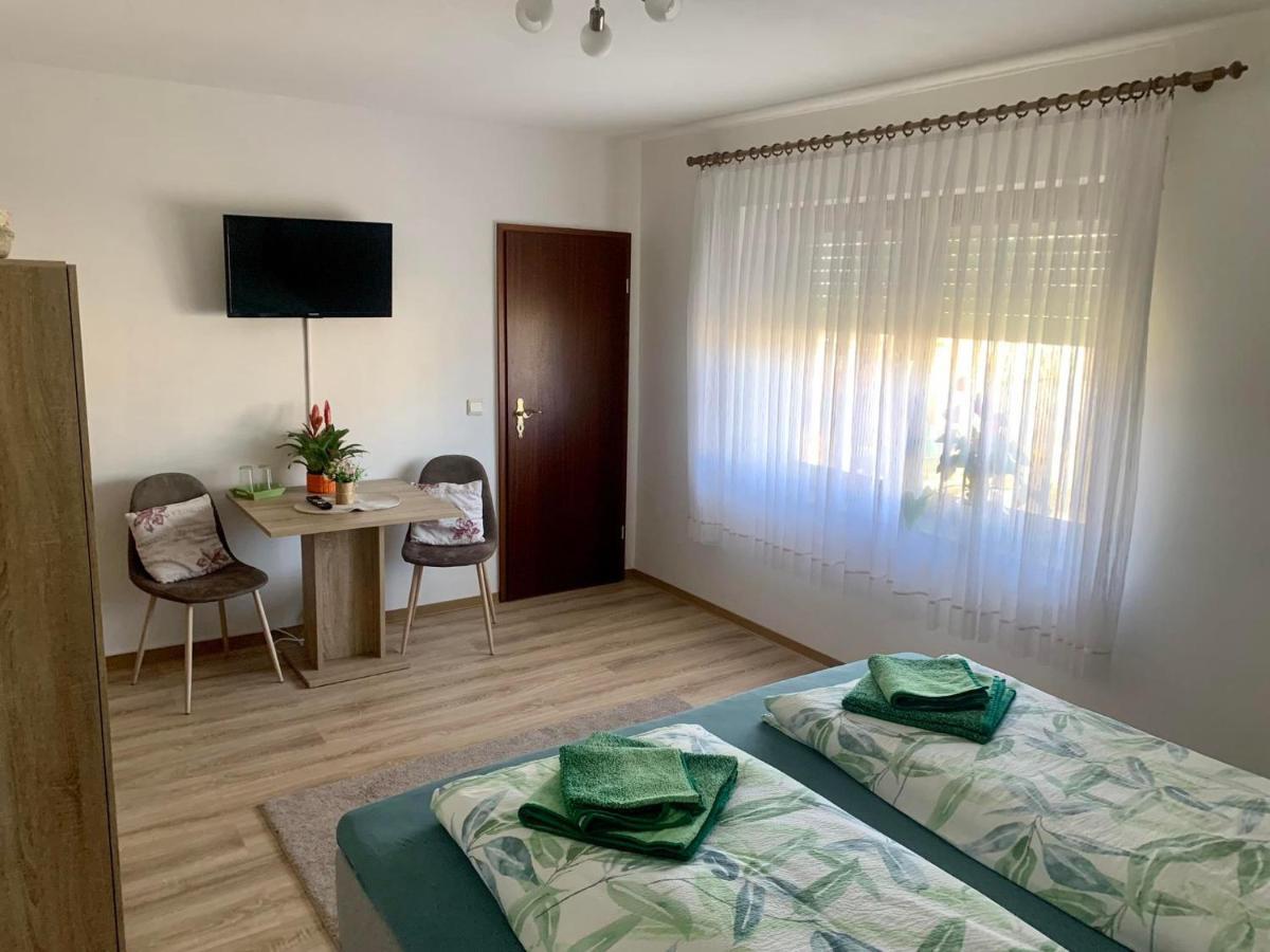 Haus Am Burghain Naumburg  Екстериор снимка